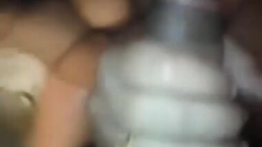 شرموطه مصريه بتمص فى الحمام وبتقوله كسمك زبرك فاجر