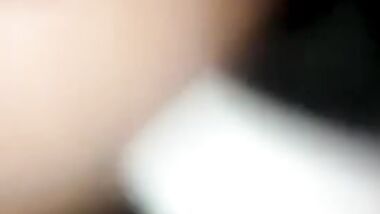 شرموطه مصريه بتمص فى الحمام وبتقوله كسمك زبرك فاجر